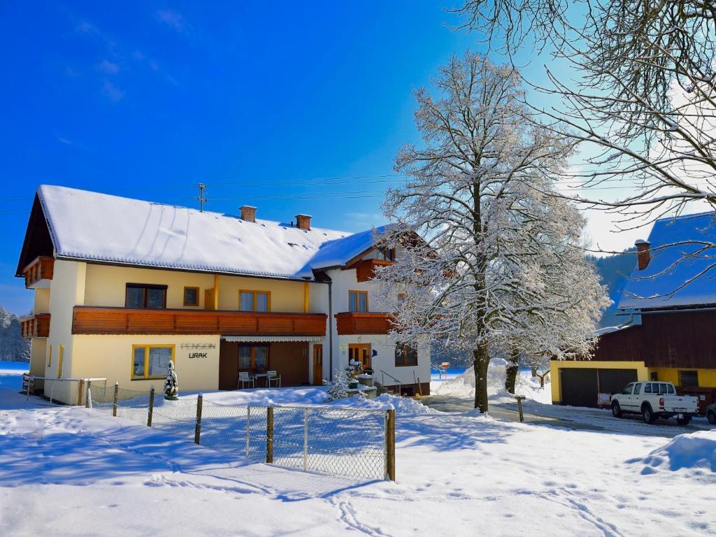 Alloggio per agriturismo Urak *